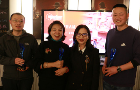 温情告别 再创新绩 诺霸2025春茗宴顺利落幕